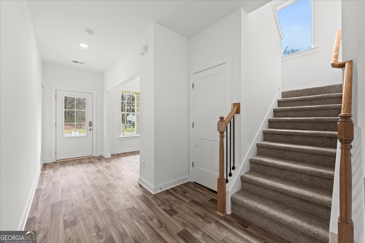 524 Lillian Way Statham - Photo 12