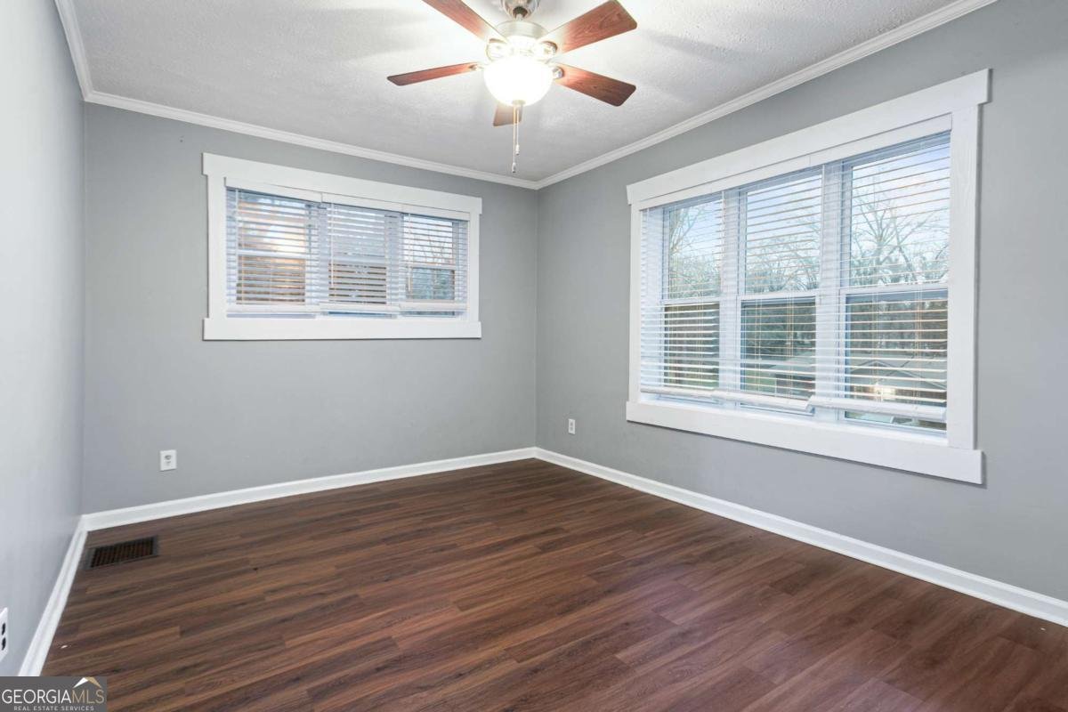 141 Fairview Drive Fairburn - Photo 9