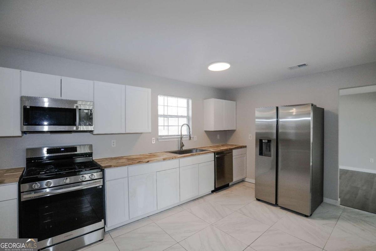 1983 Smithfield Avenue Ellenwood - Photo 15