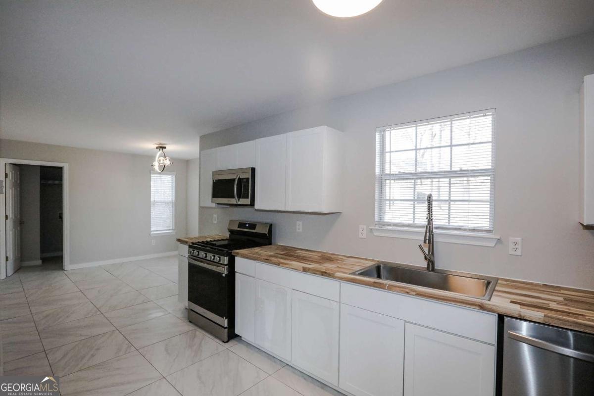 1983 Smithfield Avenue Ellenwood - Photo 17