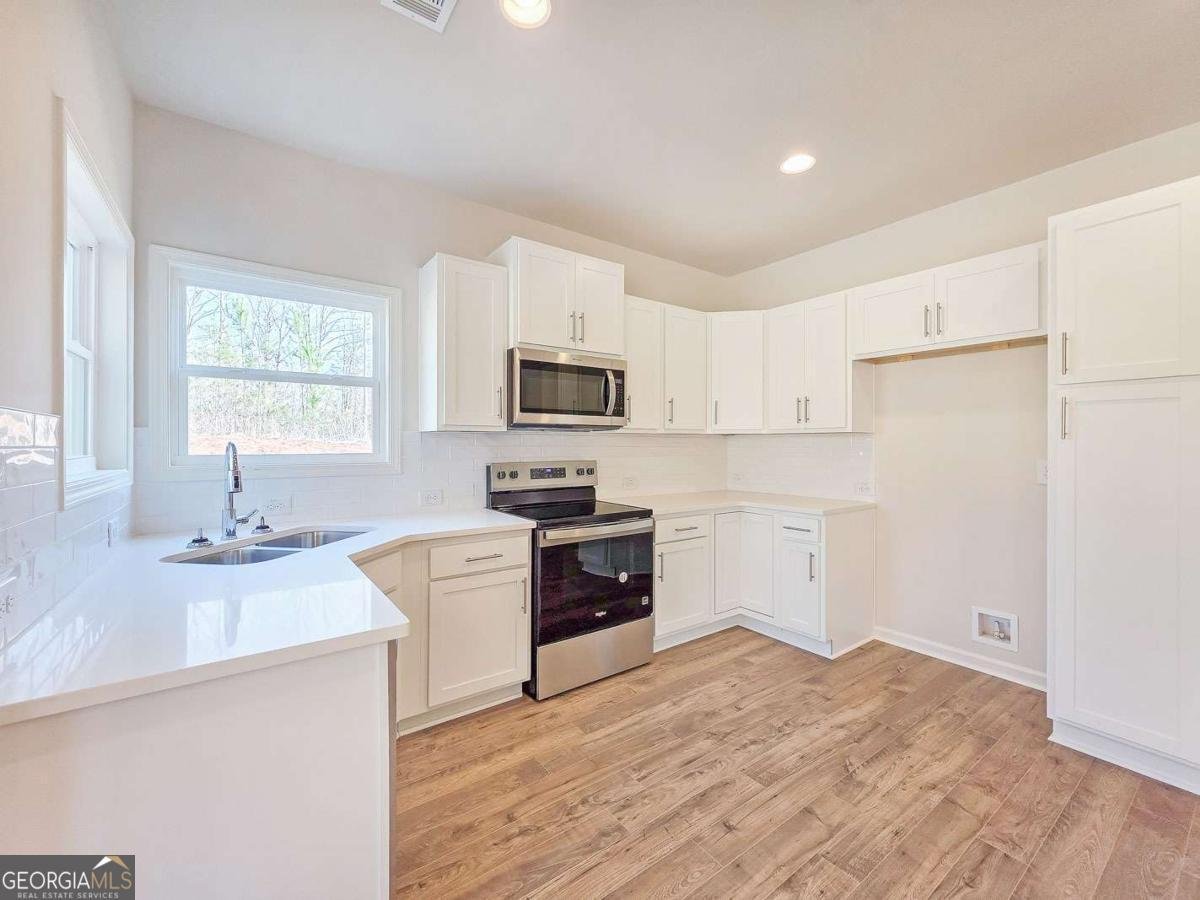 6210 Carlys Way Gainesville - Photo 14