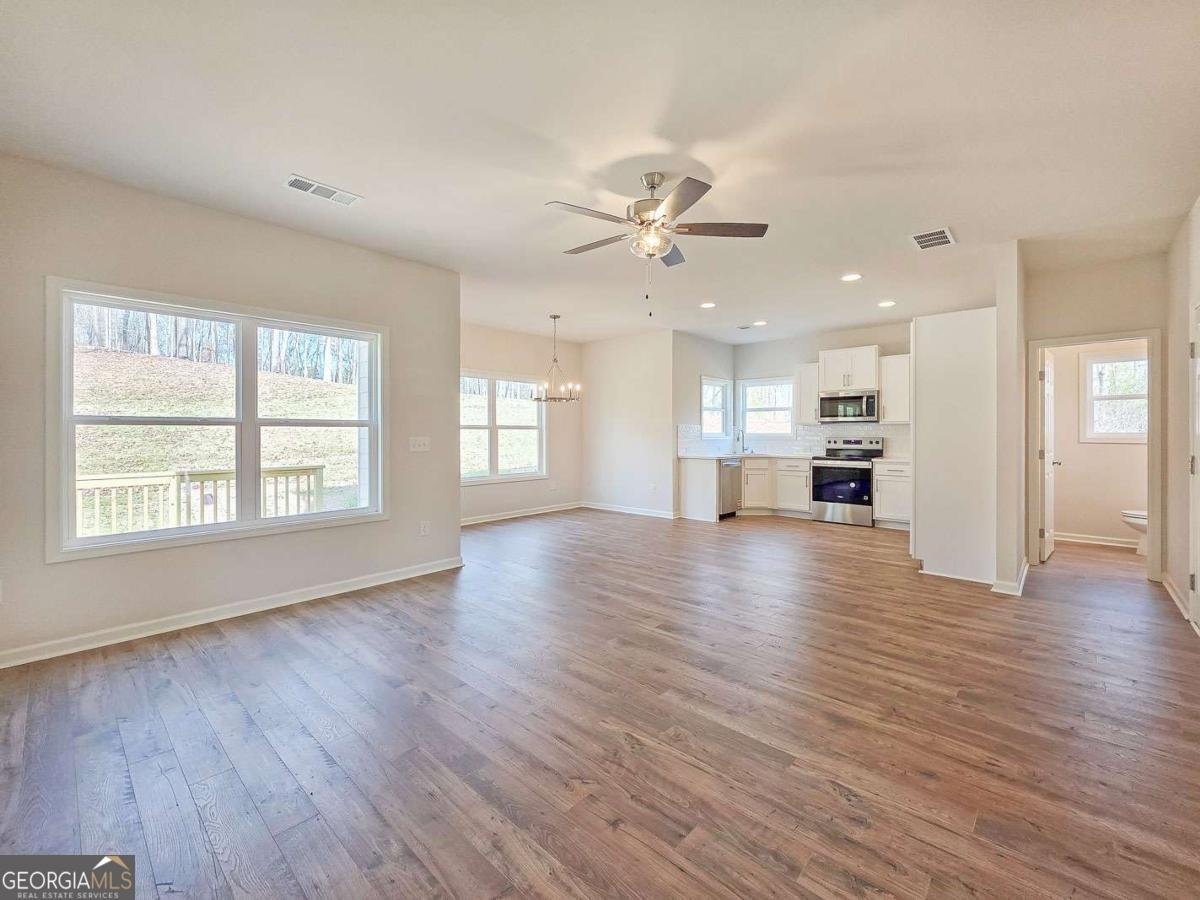 6210 Carlys Way Gainesville - Photo 9