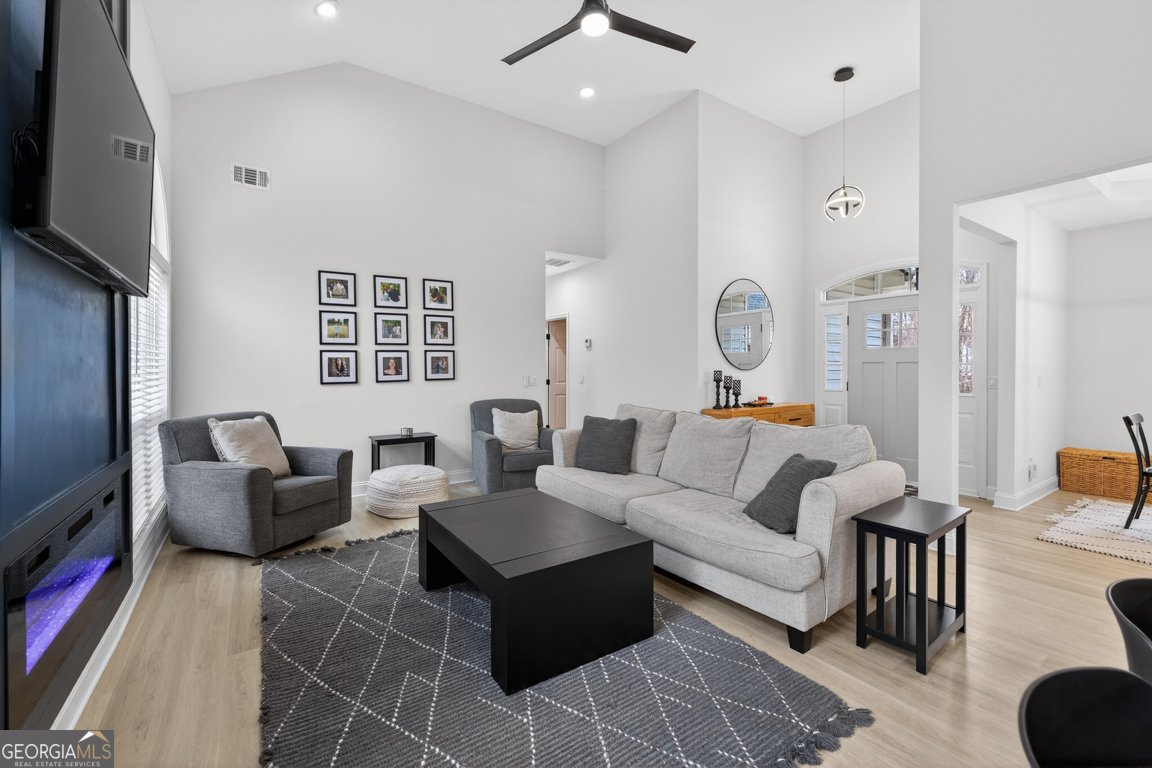 4744 Amsterdam Lane Flowery Branch - Photo 8