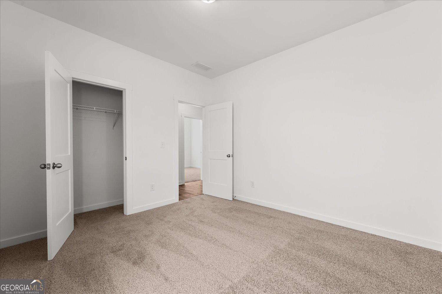 526 Lillian Way Statham - Photo 12