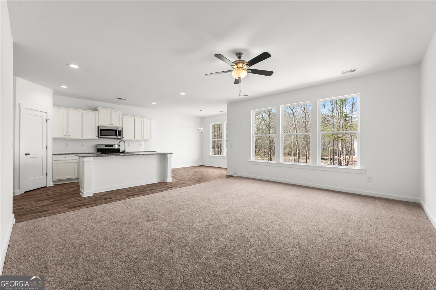 526 Lillian Way Statham - Photo 22