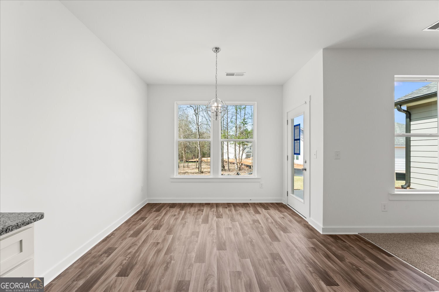 526 Lillian Way Statham - Photo 25