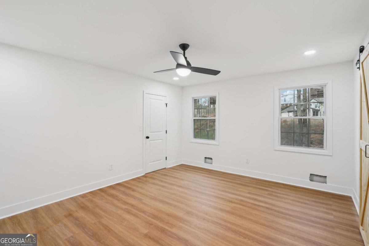 810 Winnbrook Drive Dacula - Photo 18