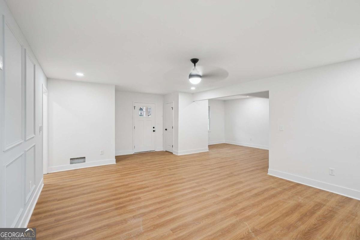 810 Winnbrook Drive Dacula - Photo 6