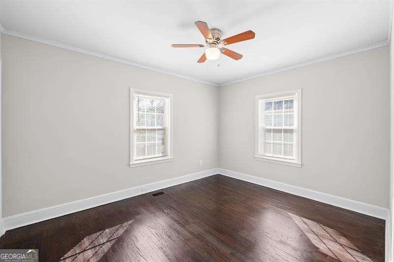 2506 Maple Street East Point - Photo 20