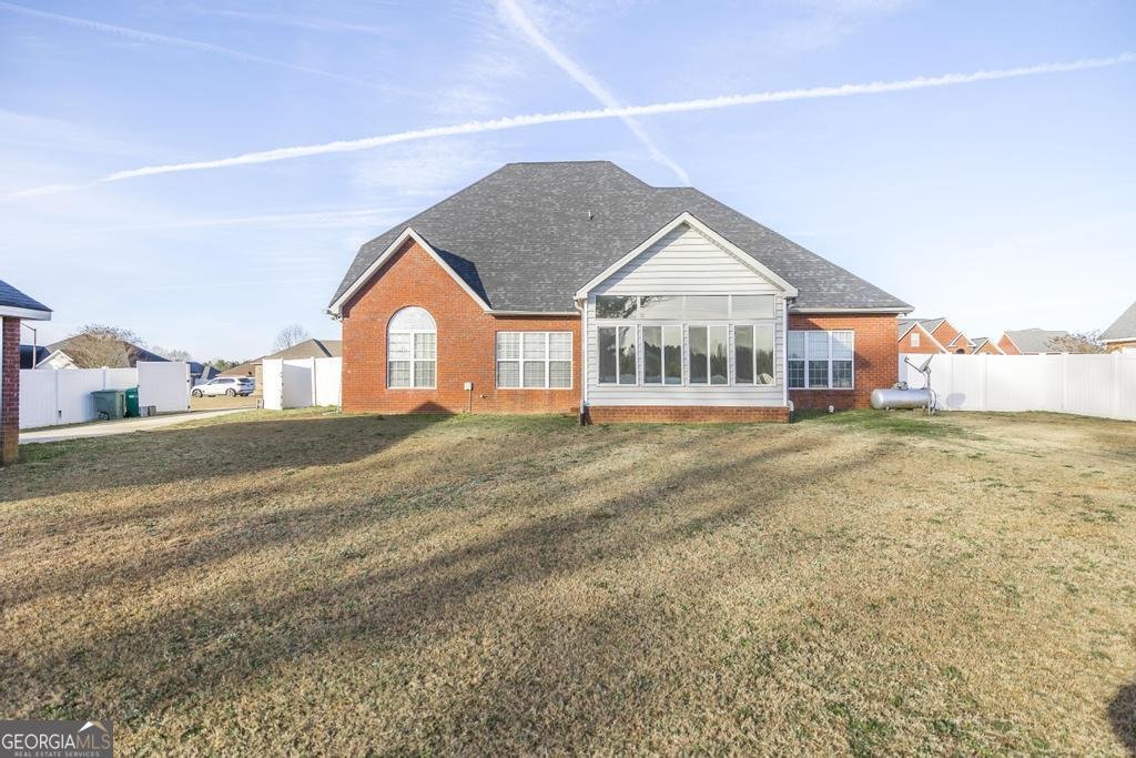 161 Rowland Circle Byron - Photo 38