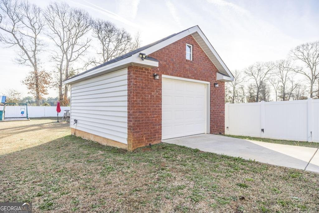 161 Rowland Circle Byron - Photo 42