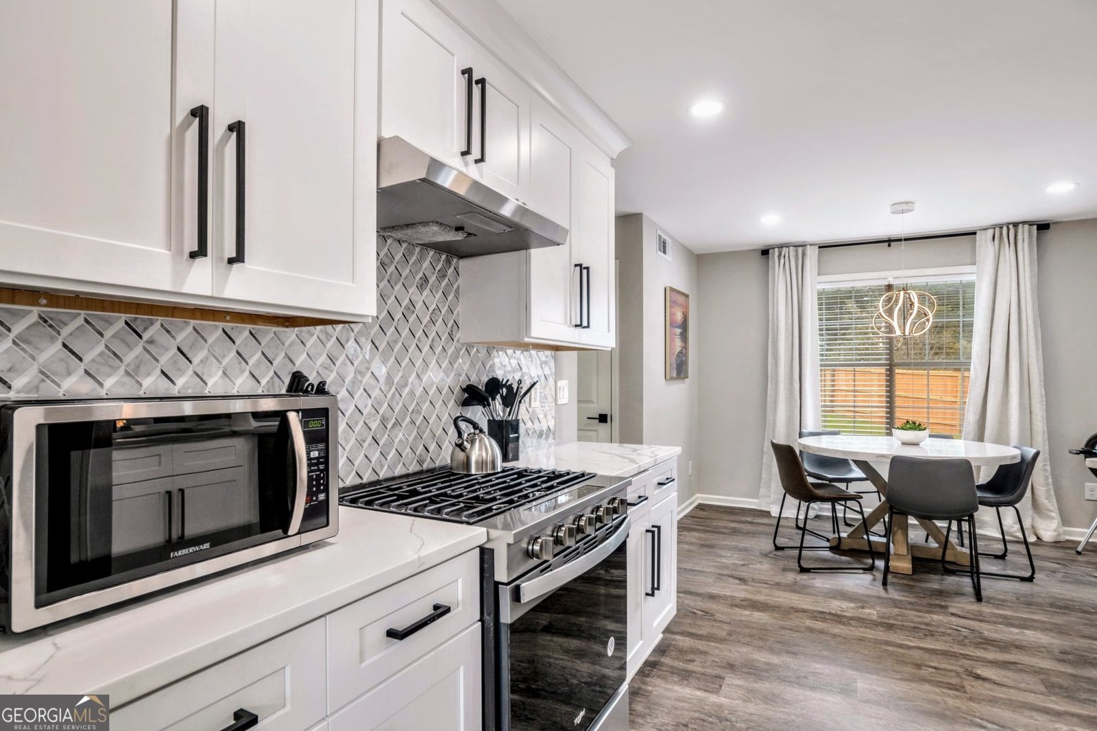 8008 Clearview Circle Riverdale - Photo 10