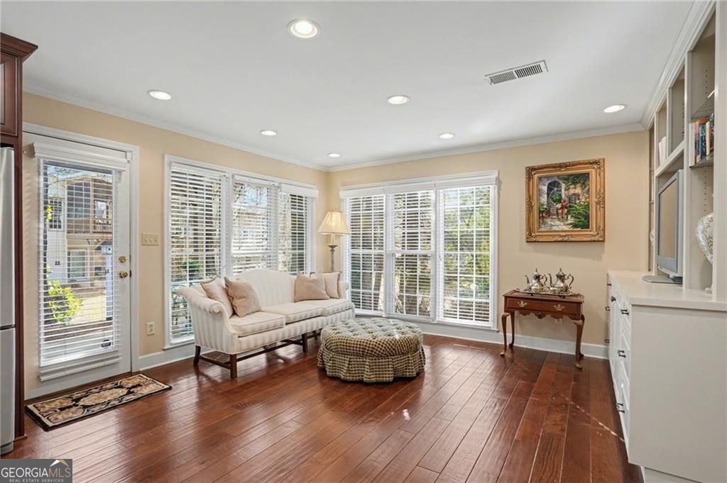 4438 Dobbs Crossing Marietta - Photo 9