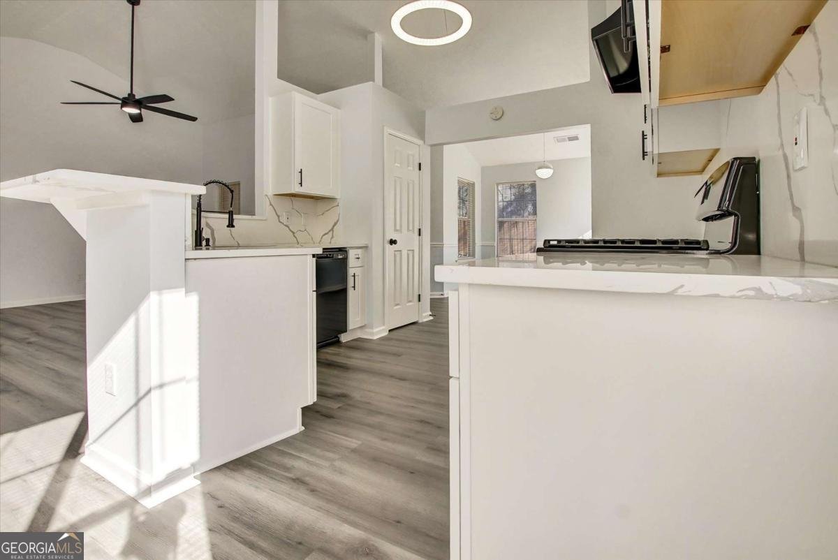 1528 Buckingham Place Stockbridge - Photo 13