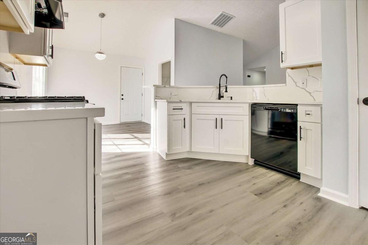 1528 Buckingham Place Stockbridge - Photo 15