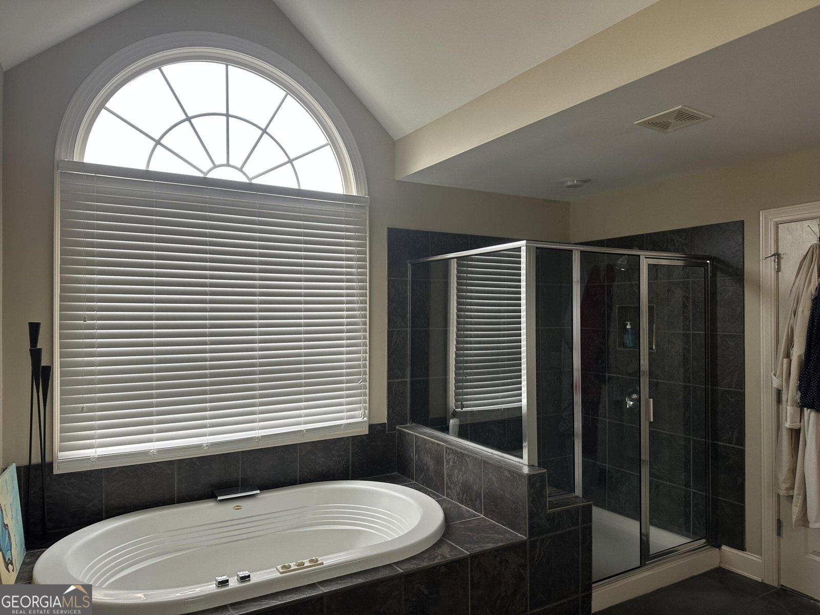 5185 Barrington Trace Drive Atlanta - Photo 7