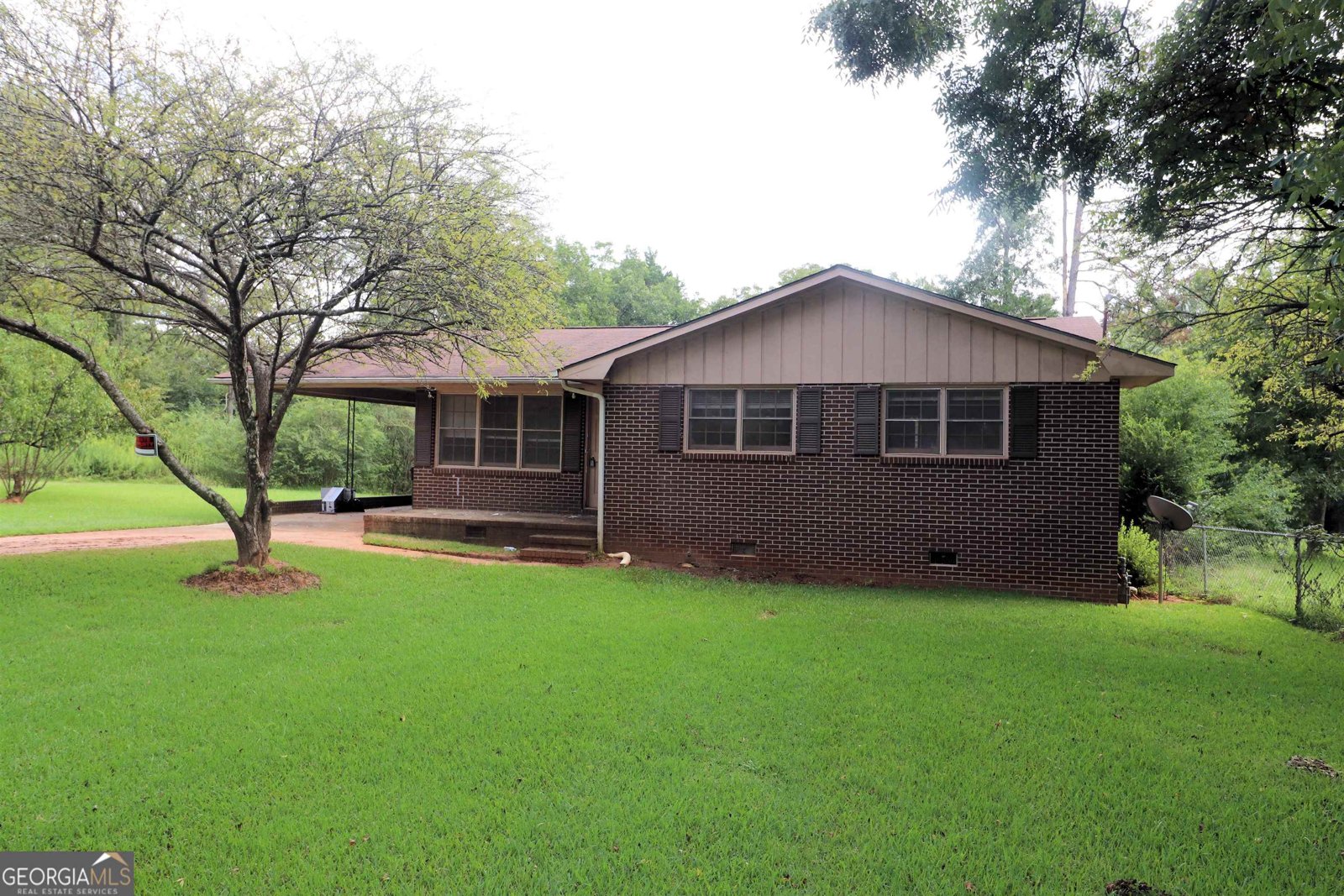 156 Deacon J Simmons Road Milledgeville - Photo 1