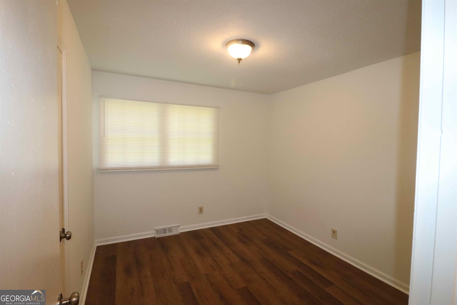 156 Deacon J Simmons Road Milledgeville - Photo 8