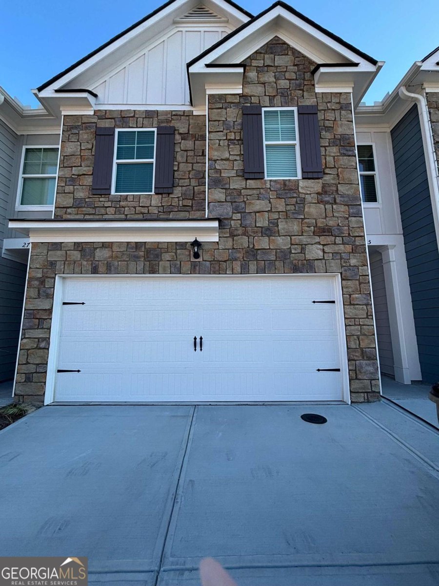 2715 Poppy Court Buford - Photo 1