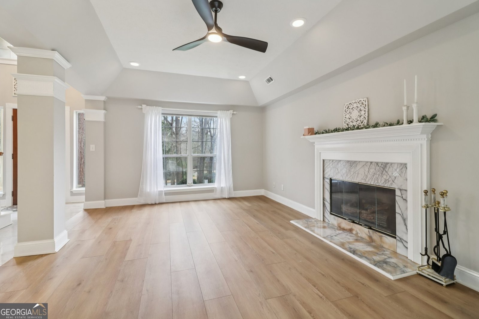 175 Meredith Way Stockbridge - Photo 10