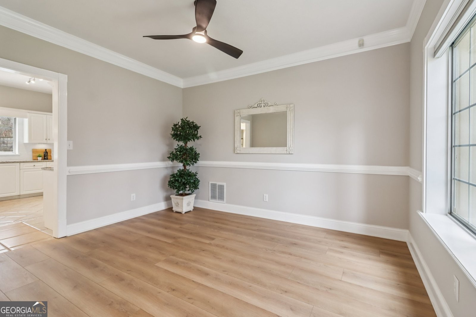 175 Meredith Way Stockbridge - Photo 11