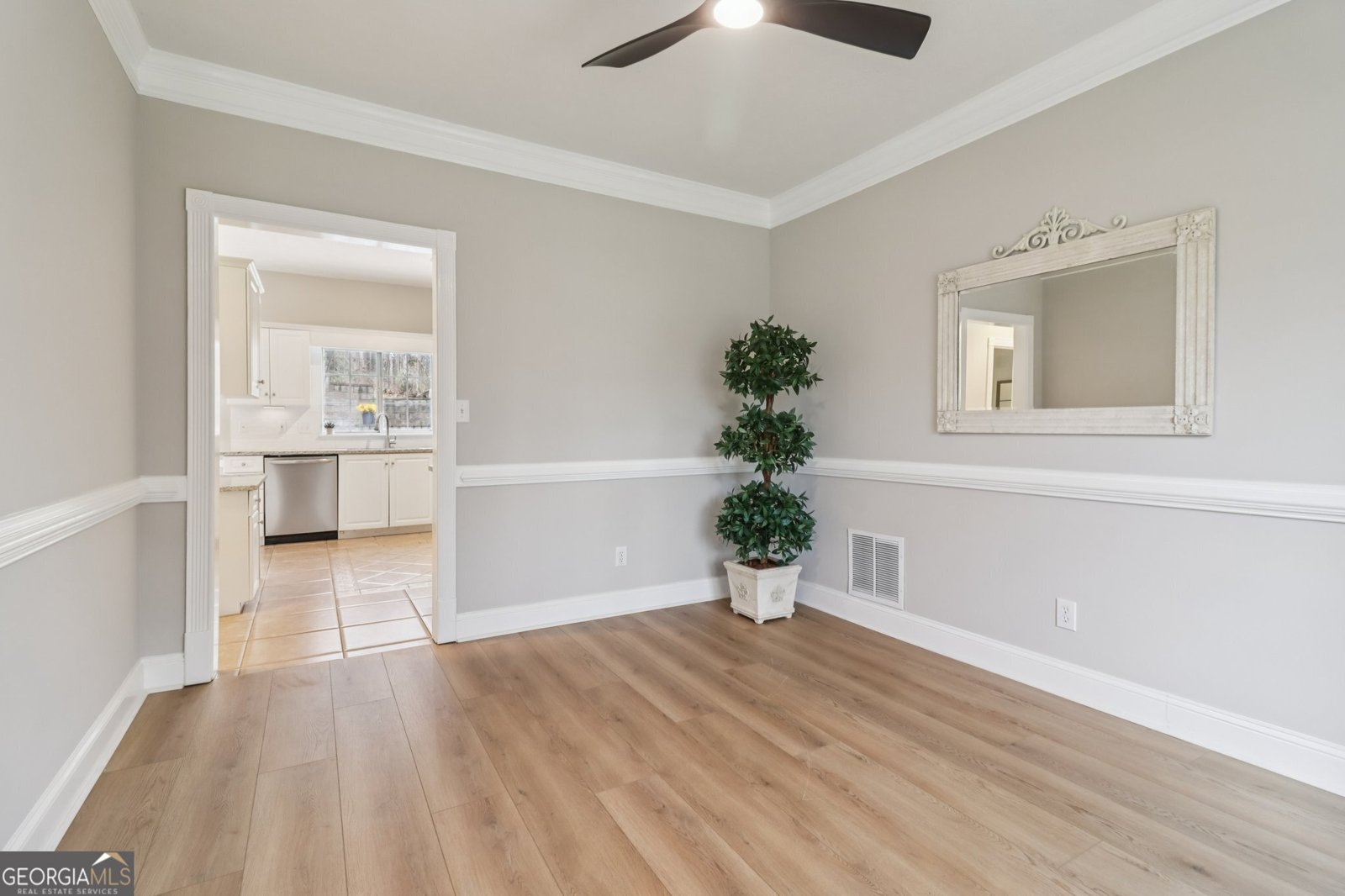 175 Meredith Way Stockbridge - Photo 12