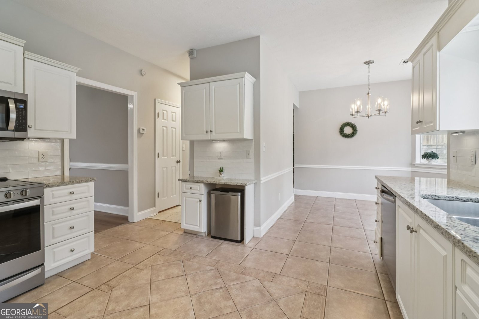 175 Meredith Way Stockbridge - Photo 19