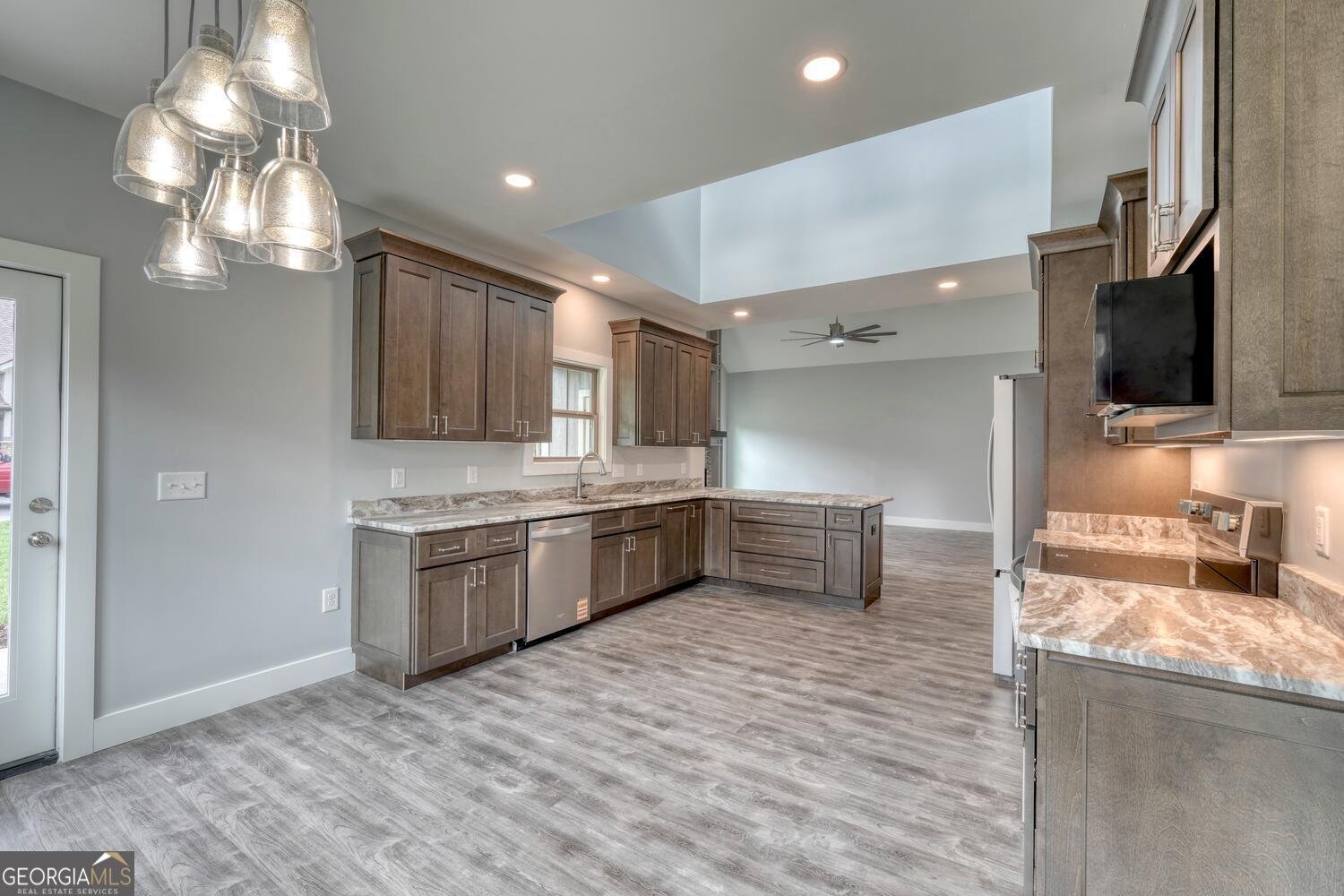 98 Brett Way Hiawassee - Photo 17