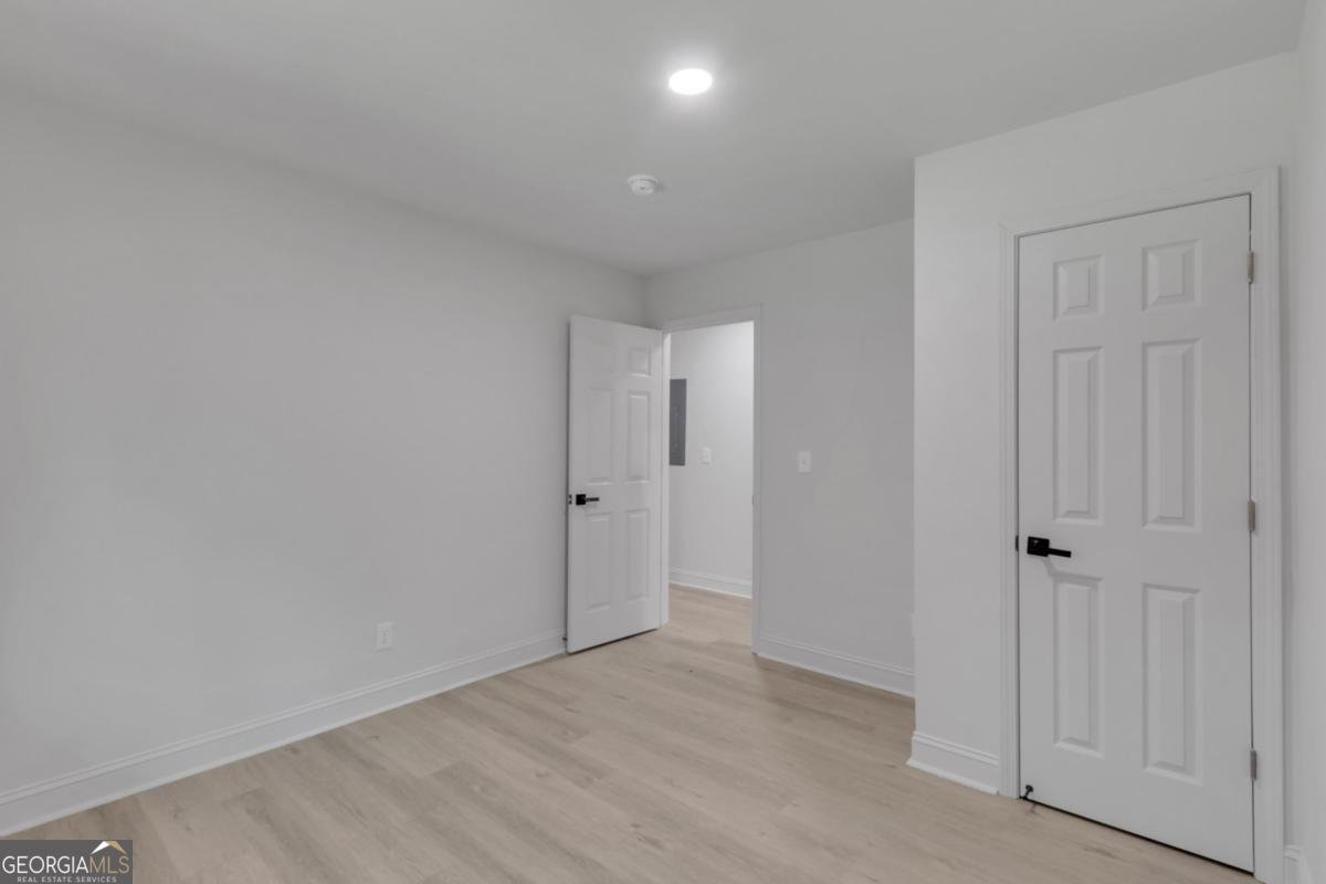 4443 Flat Shoals Parkway Decatur - Photo 8