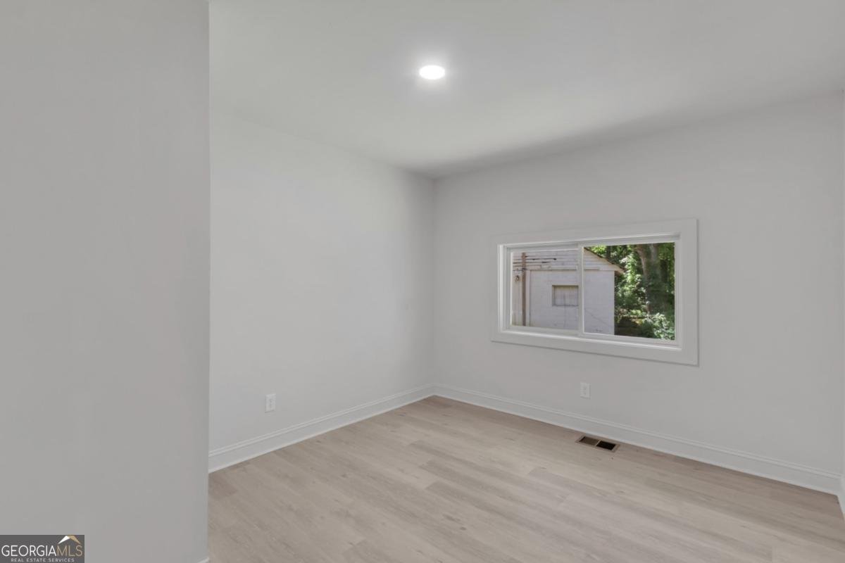 4443 Flat Shoals Parkway Decatur - Photo 9