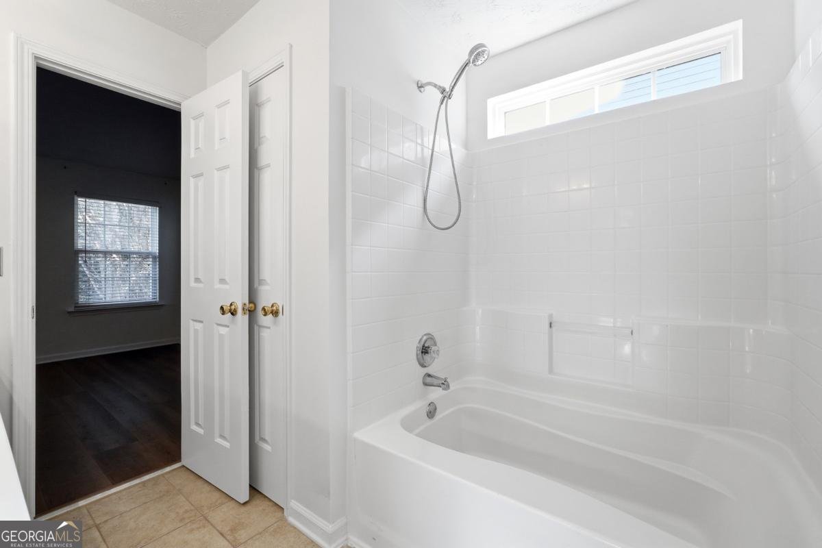 166 Village Trace Woodstock - Photo 24