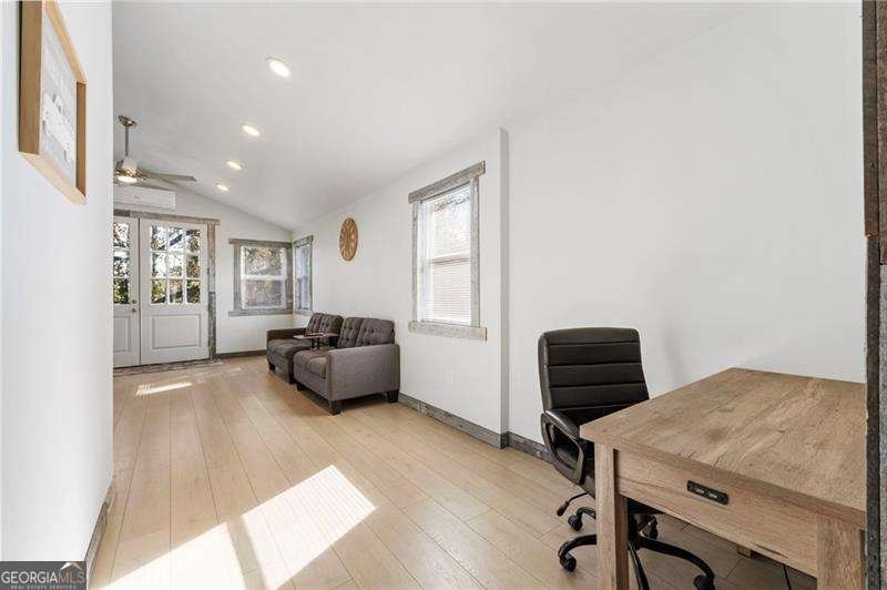 5211 Oakdale Road Smyrna - Photo 18