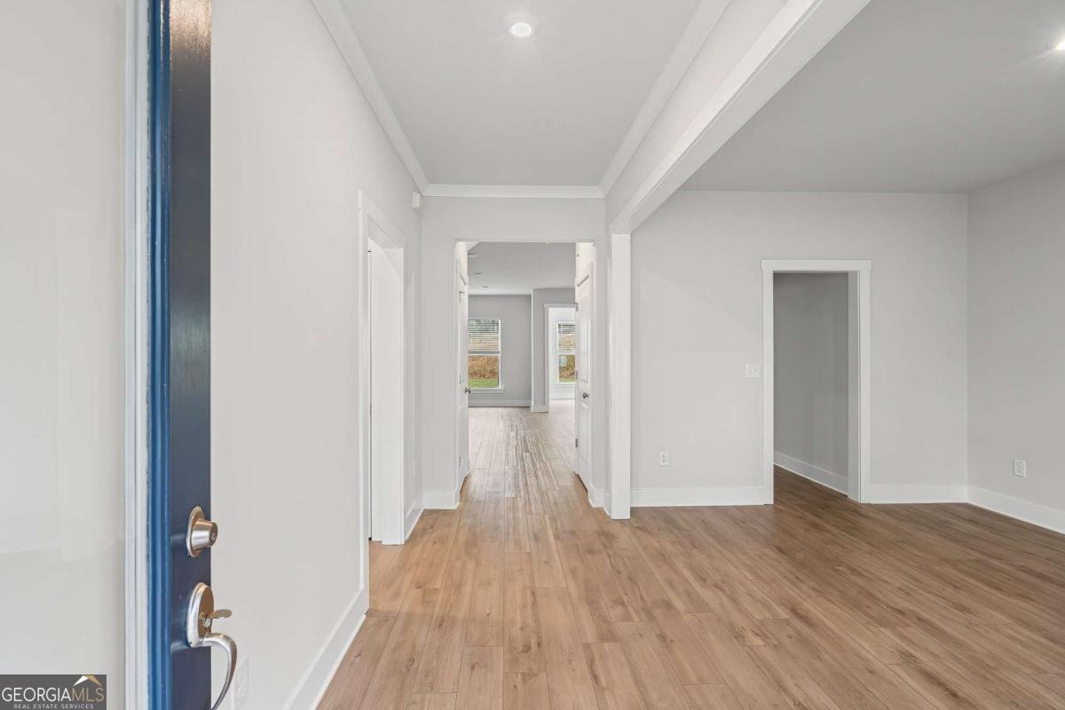 4910 Rosarian Drive Cumming - Photo 7