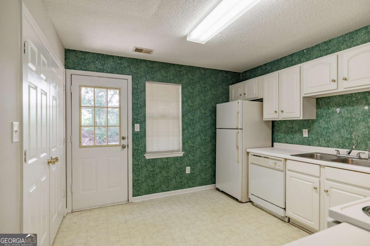 100 Woodstone Drive Athens - Photo 11