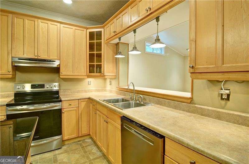 2212 McQuiston Drive Marietta - Photo 11