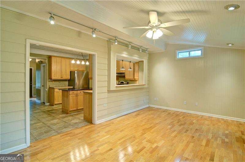 2212 McQuiston Drive Marietta - Photo 18