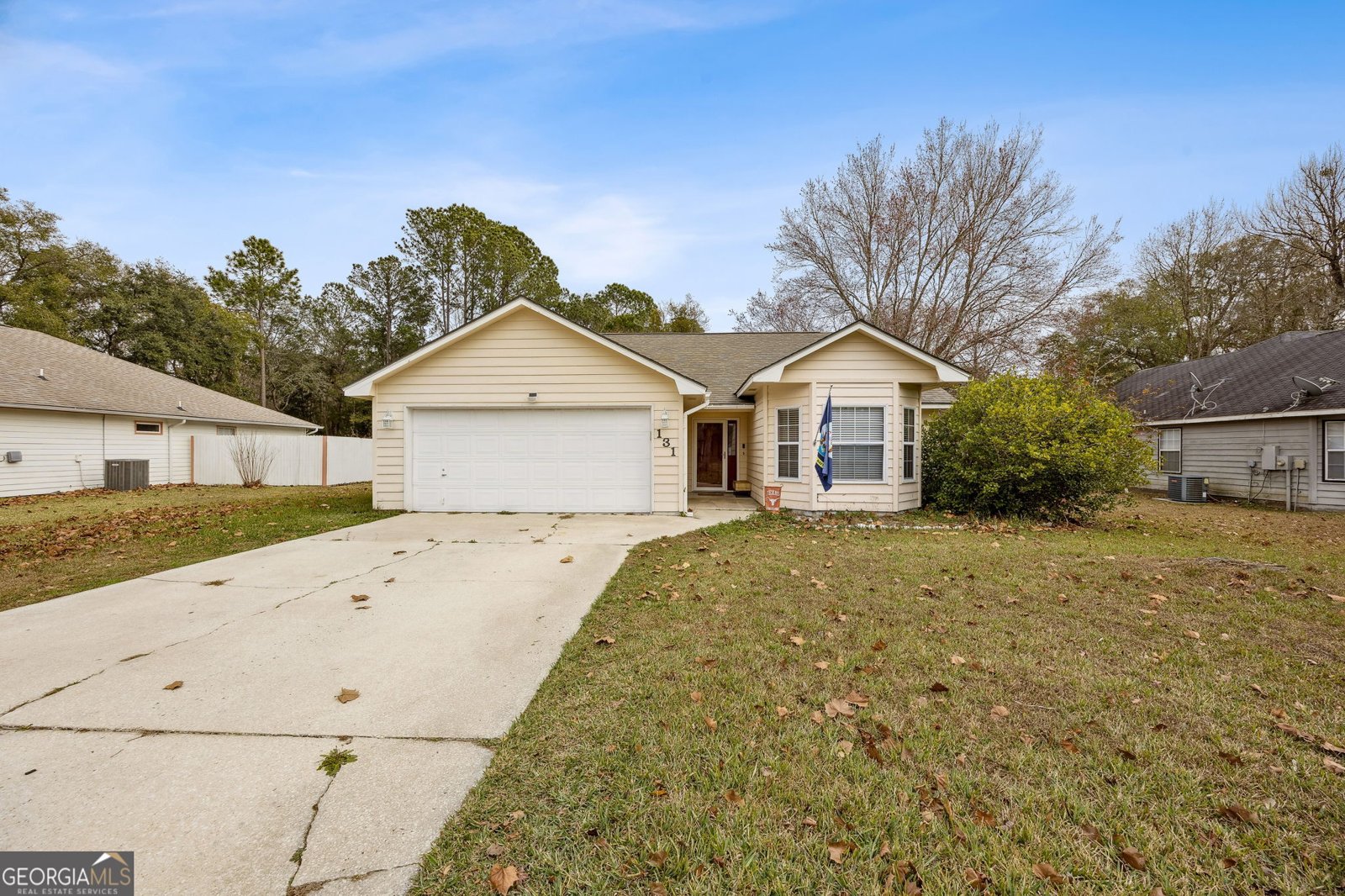 131 Lakeside Drive Kingsland - Photo 1