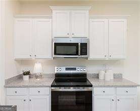 1815 Dawn Road Conyers - Photo 10