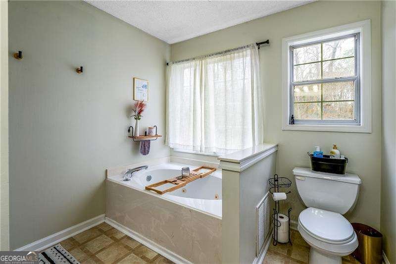 1028 Whispering Woods Drive Canton - Photo 15