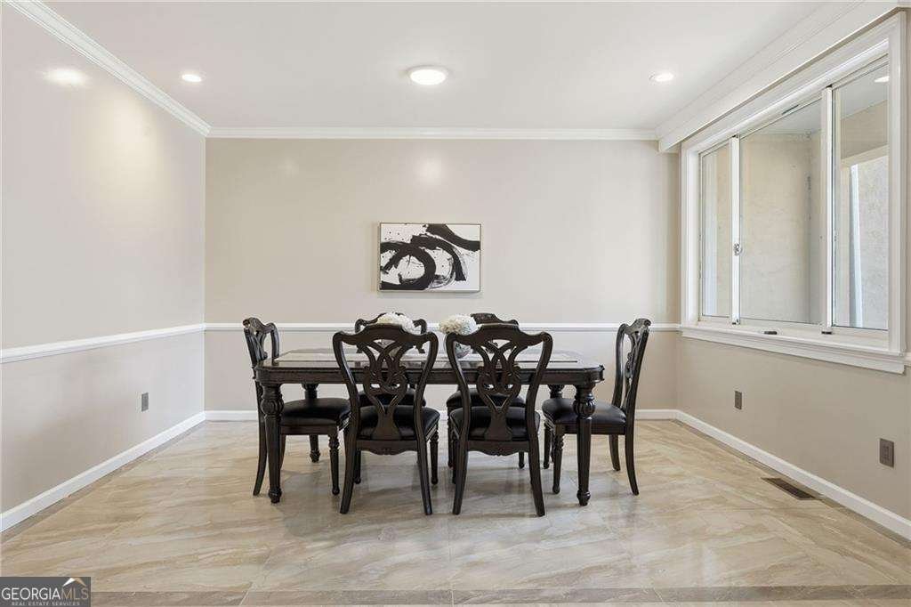 6831 Augusta Manor Suwanee - Photo 6