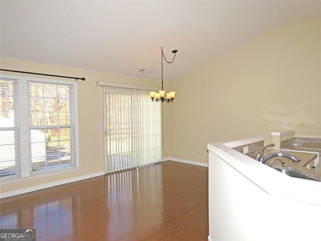 301 Park Forest Court Kennesaw - Photo 11