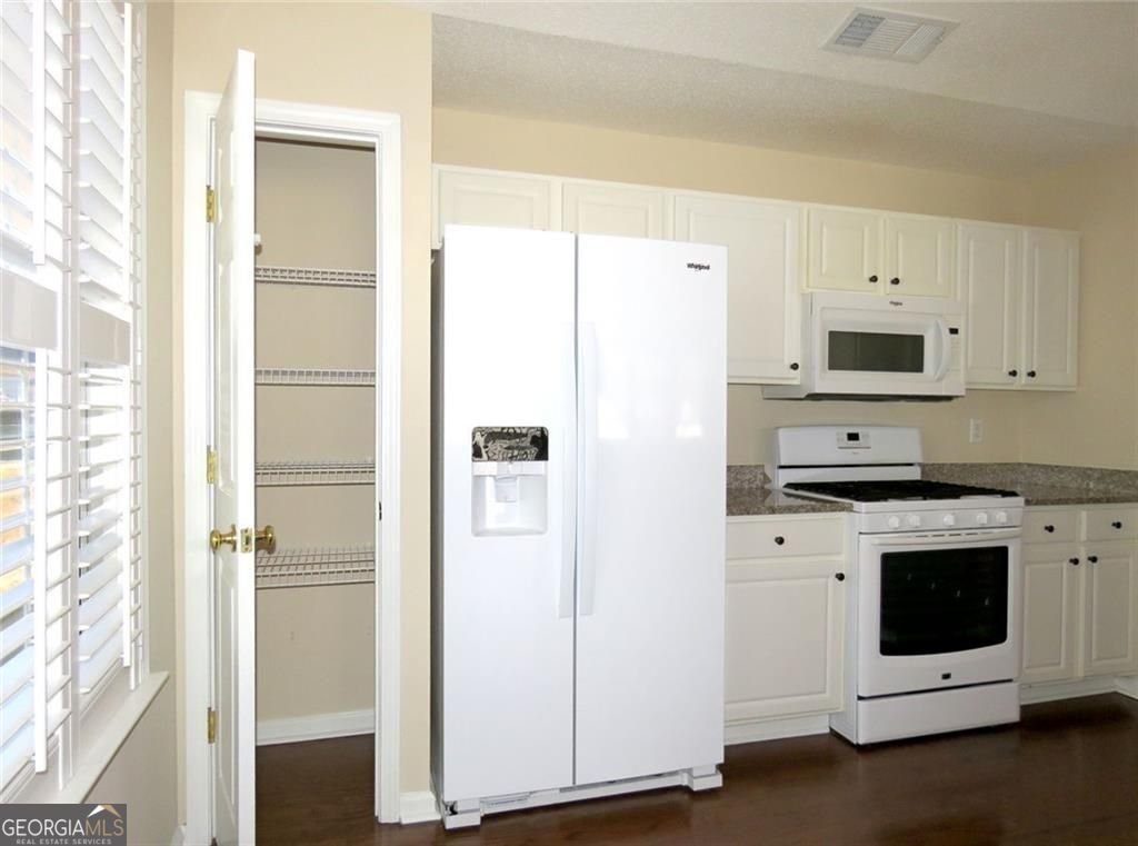 301 Park Forest Court Kennesaw - Photo 16