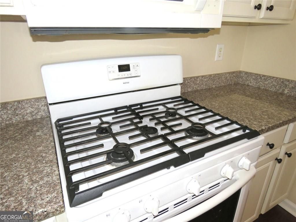 301 Park Forest Court Kennesaw - Photo 18