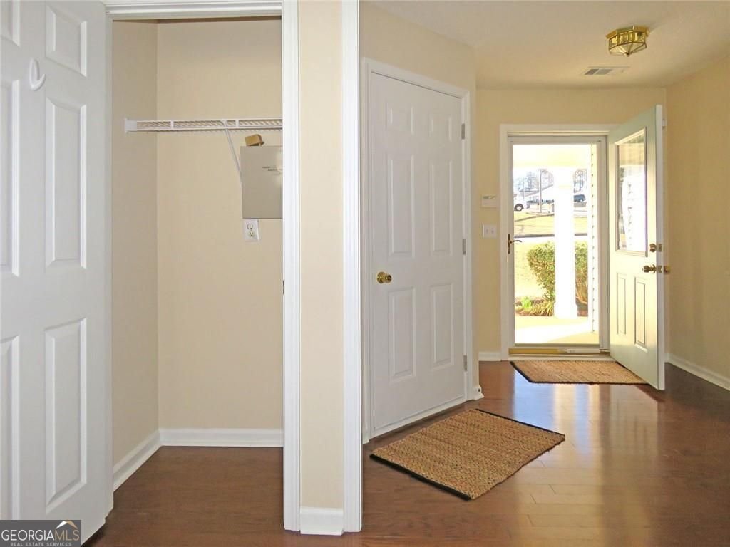 301 Park Forest Court Kennesaw - Photo 8