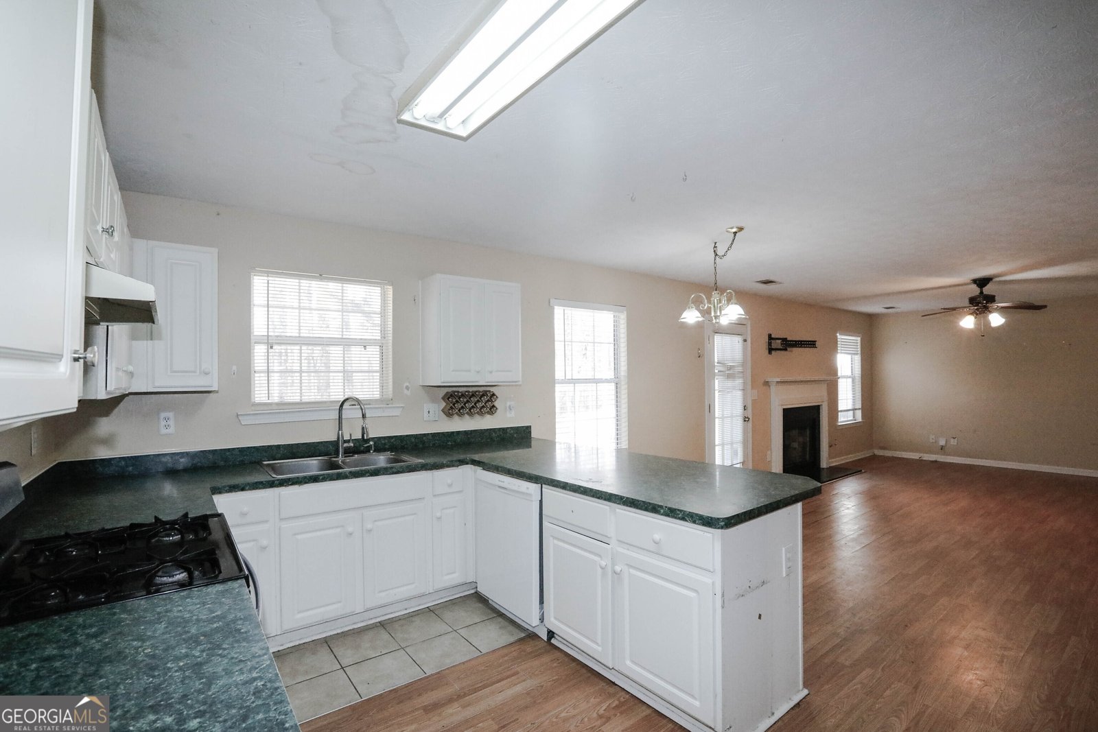 5418 Silver Springs Drive Sugar Hill - Photo 10