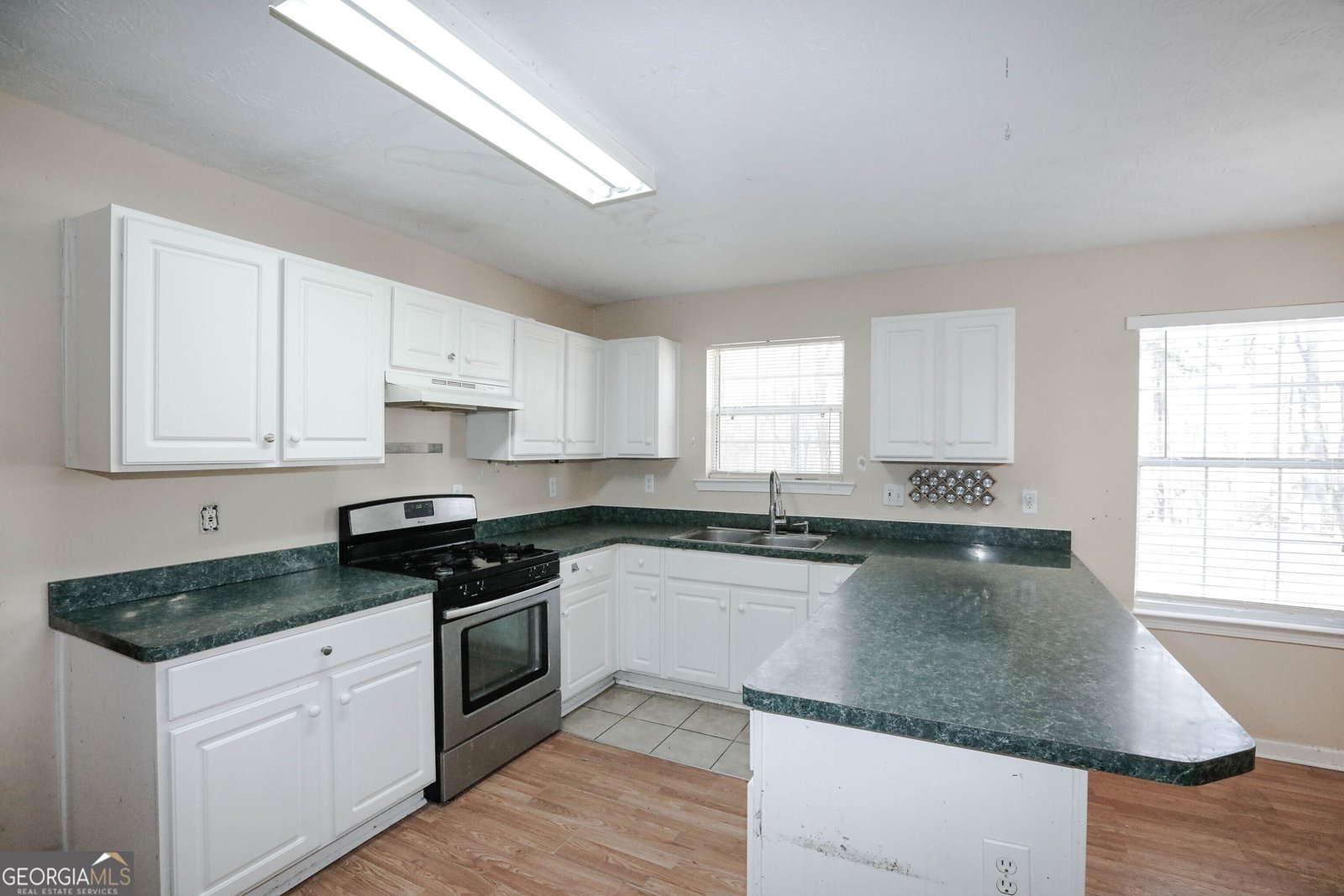 5418 Silver Springs Drive Sugar Hill - Photo 8