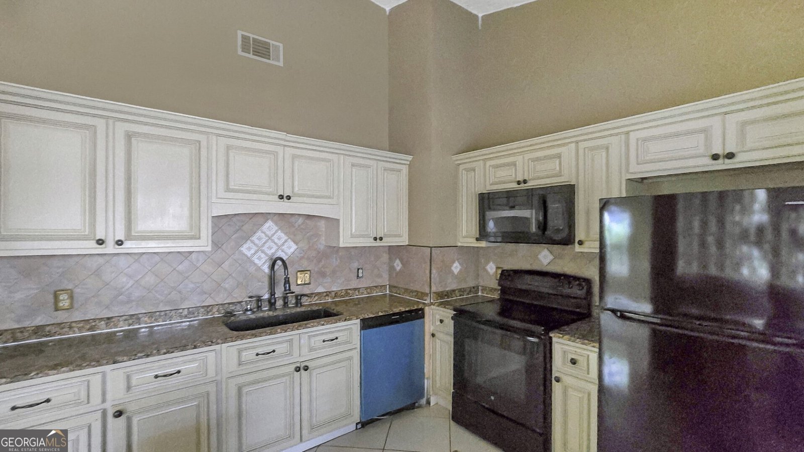 1 White Hawthorne Drive Savannah - Photo 12