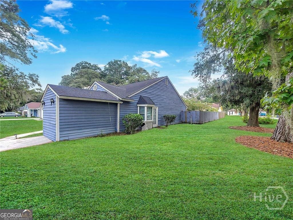 1 White Hawthorne Drive Savannah - Photo 6