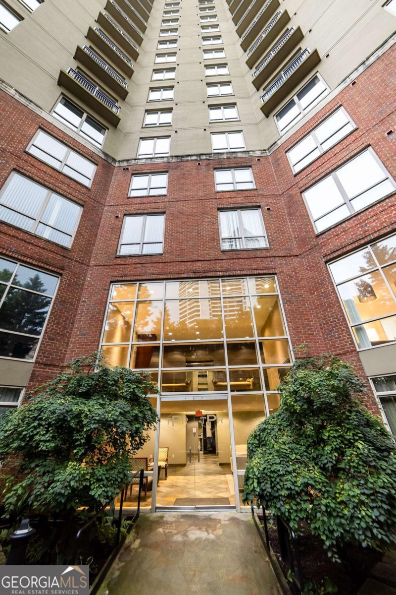 2626 Peachtree Road Atlanta - Photo 95