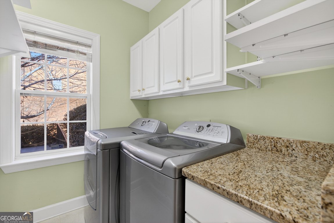 5395 Harbury Lane Suwanee - Photo 35